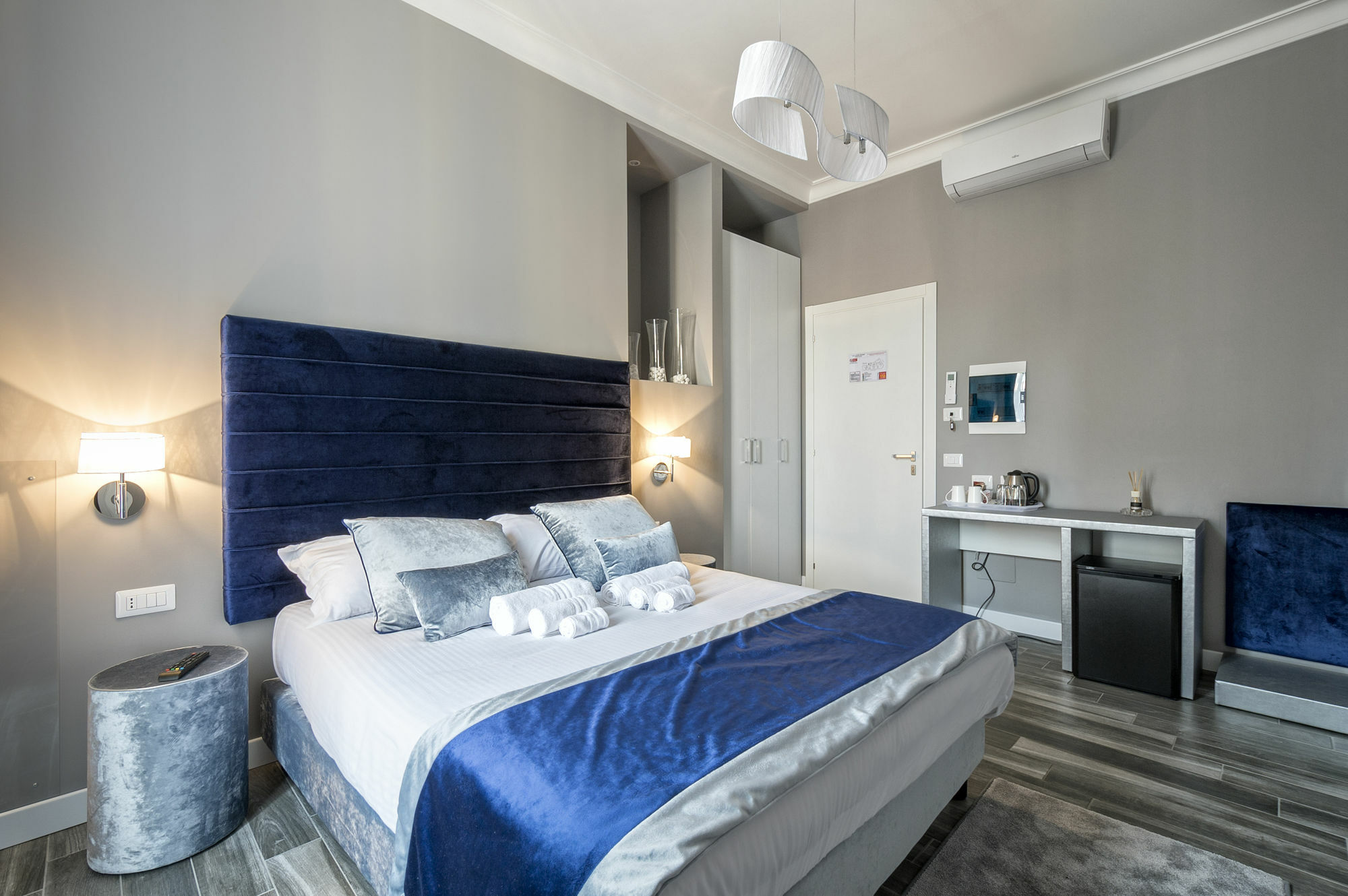 Lea Luxury Rooms Рим Екстер'єр фото